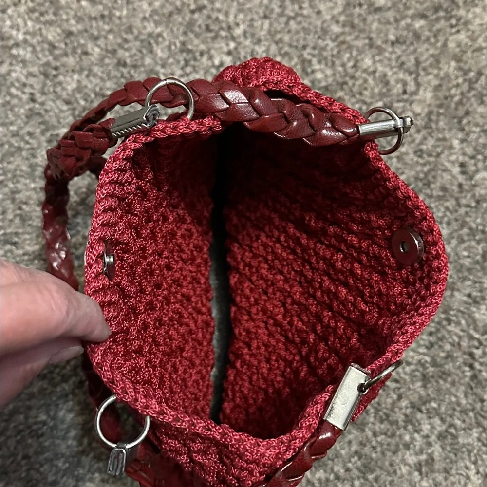 Calidad Sport D’Stylo Italian Vintage Red Macrame Purse